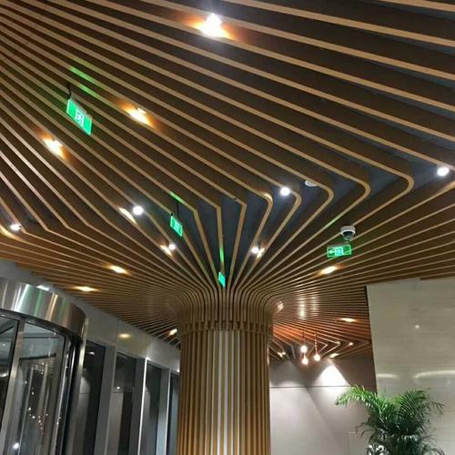 鋁扣板鋁價格表-工程鋁扣板生產(chǎn)廠家講講鋁單板多少錢一平