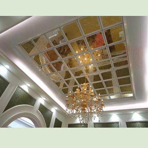 廚衛(wèi)鋁扣板吊頂圖片-帶著300*300鋁扣板吊頂圖片來參戰(zhàn)