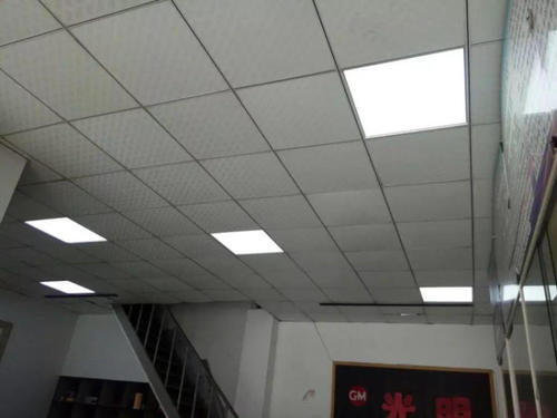 家用吊頂鋁扣板價(jià)格-包工包料鋁扣板吊頂價(jià)格