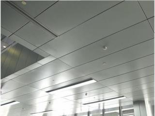 哪個(gè)廠商的鋁扣板比較好-鋁扣板和PVC哪個(gè)好